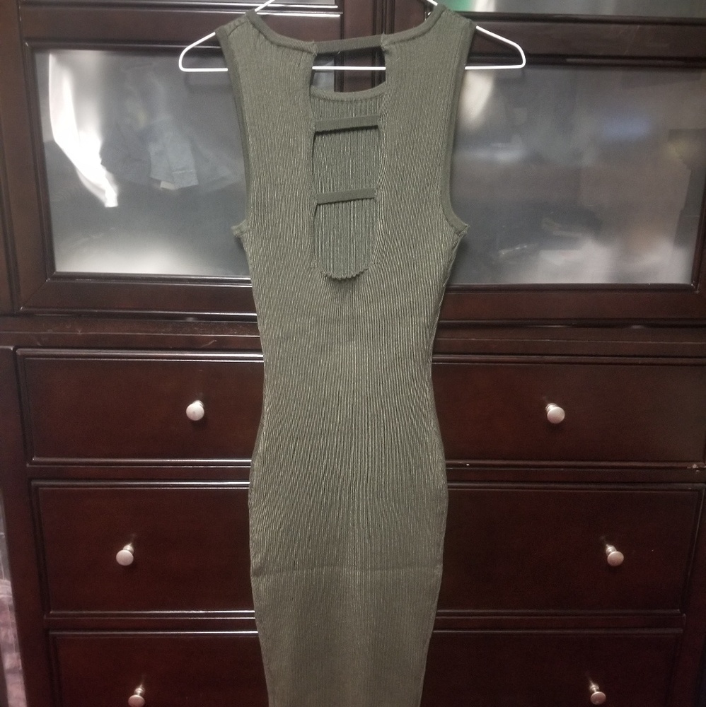 Lulu's green knit backless dress